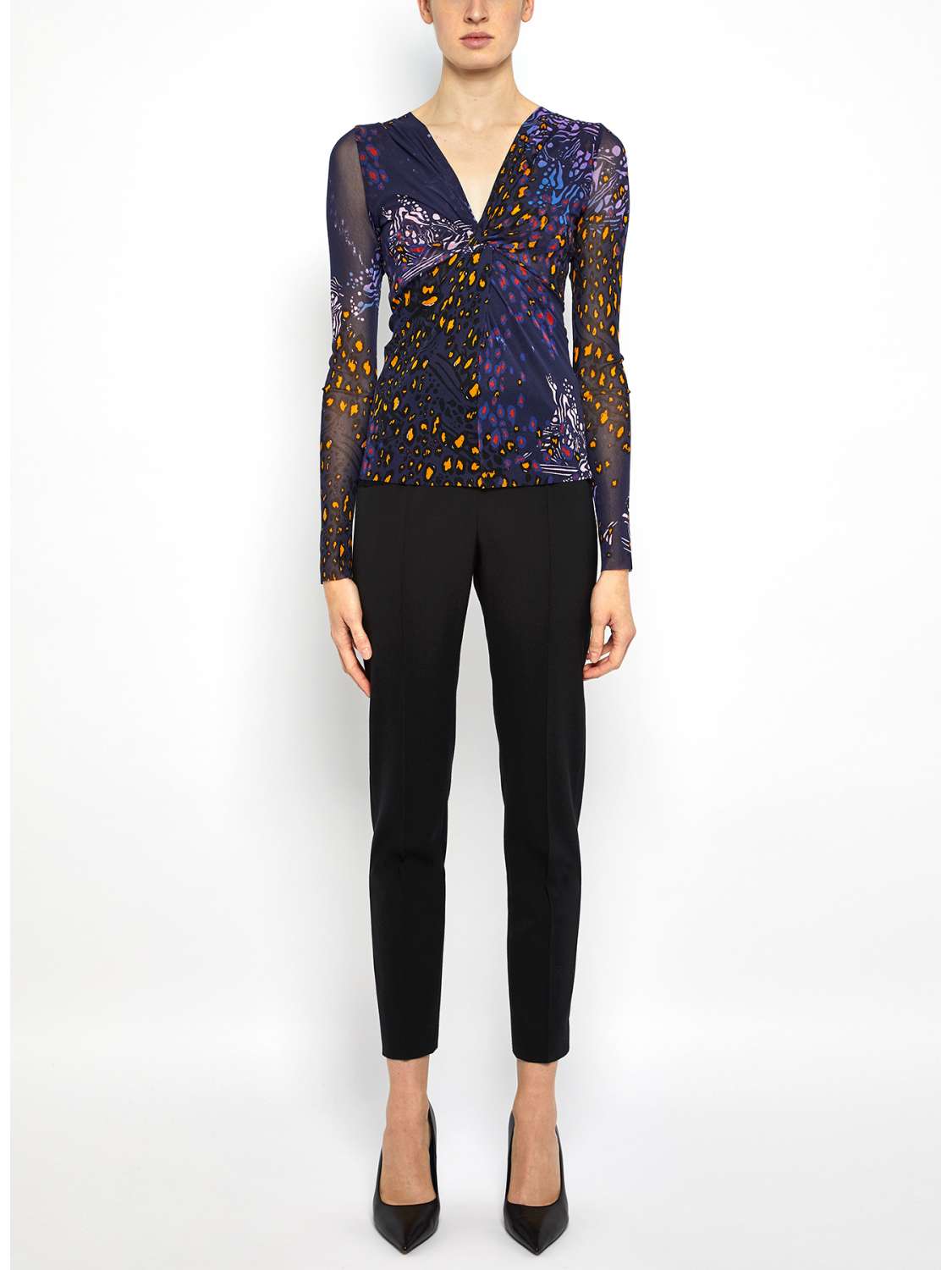 Top a manica lunga in tulle